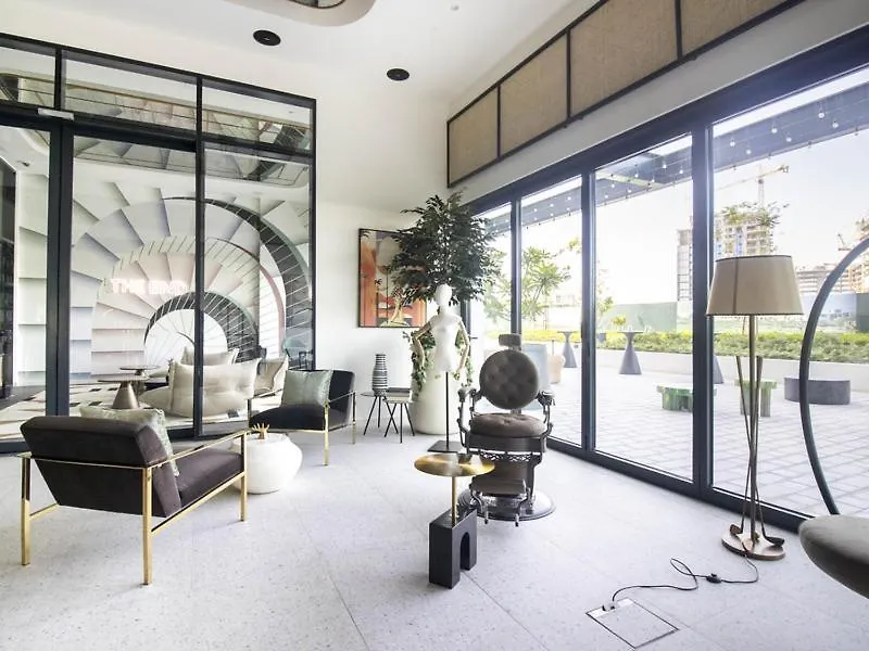 Stylish & Modern 1Br In Dubai Hills Golfville Apartment