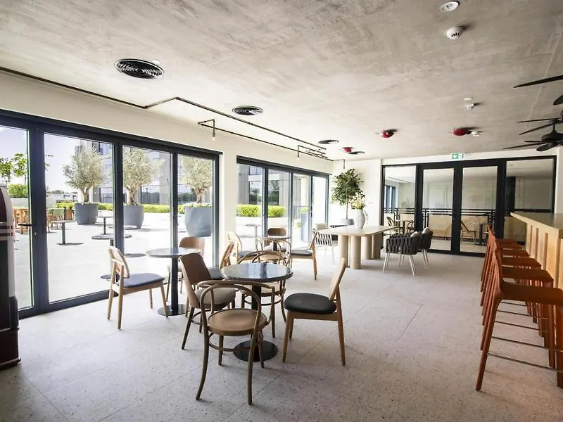 Stylish & Modern 1Br In Dubai Hills Golfville United Arab Emirates